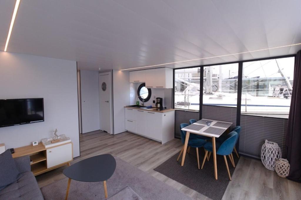 Hausboot Fjord Meeresbrise Mit Dachterrasse In Фленсбург Екстер'єр фото